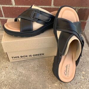 NEW (Never Worn) - Women’s - Clark’s - Black Leather - Sandals - Size: 9 M